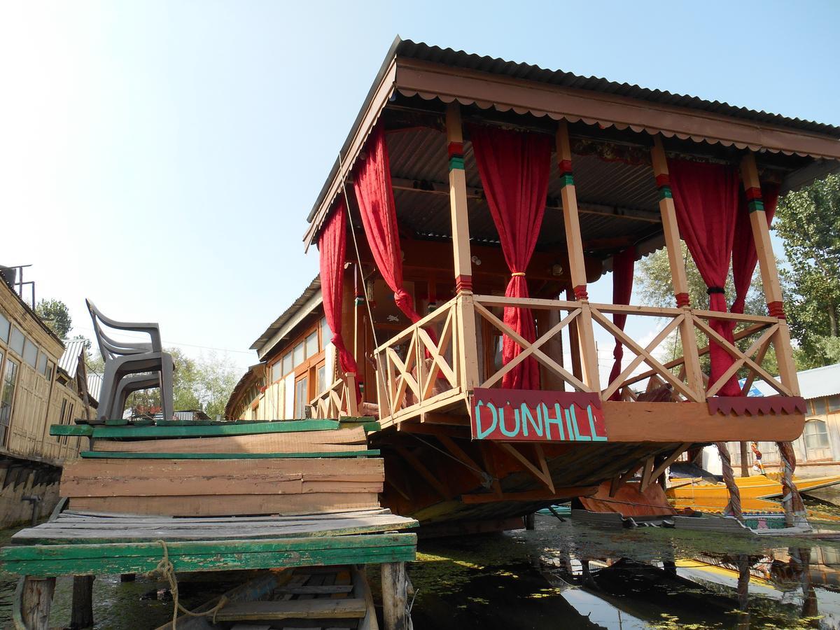לינה וארוחת בוקר Srīnagar Houseboat Dunhill מראה חיצוני תמונה